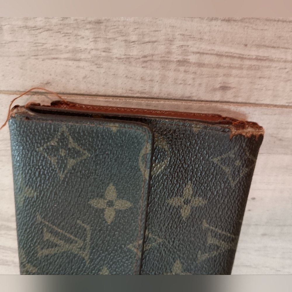 Louis Vuitton Vintage Monogram Porte Tresor International Wallet - Picture 5 of 12